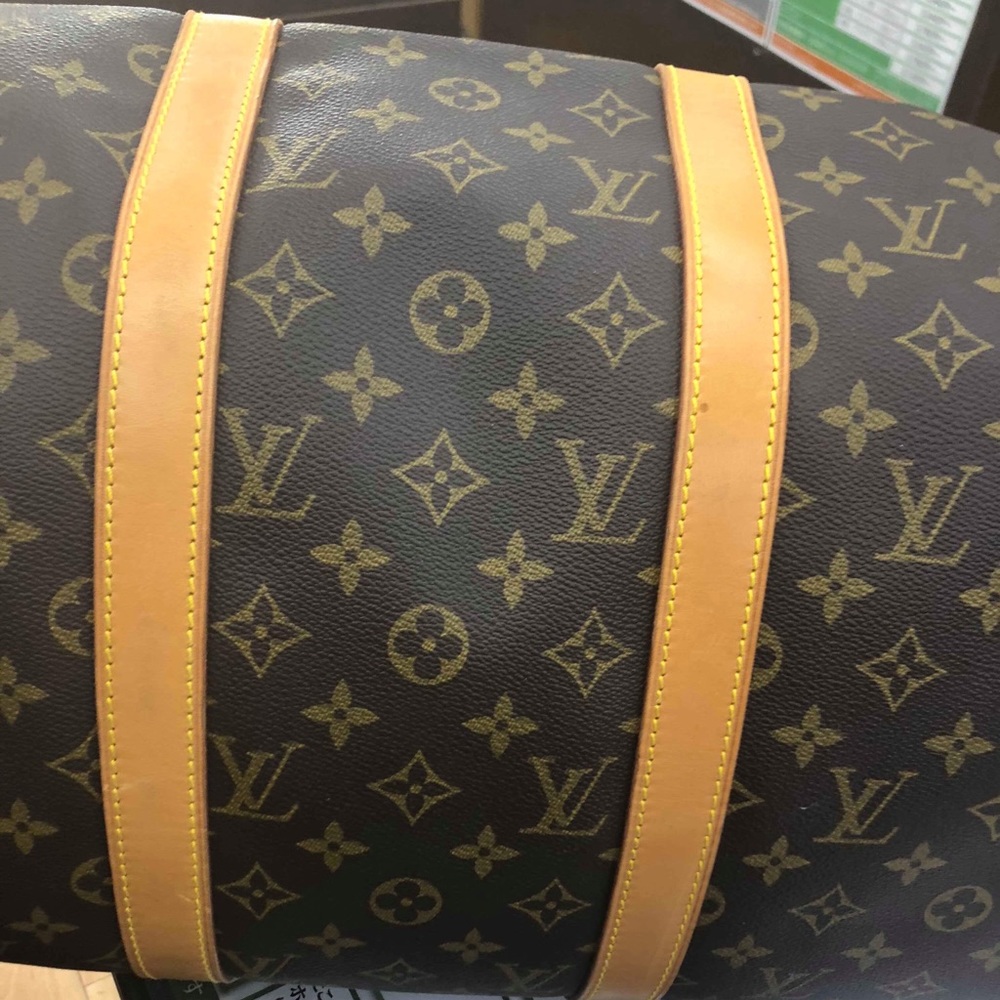 ๐ฏโ
Authentic Keepall 50 - Picture 2 of 8